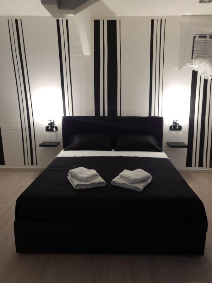 Come Per Incanto Rooms Bosa Exterior foto